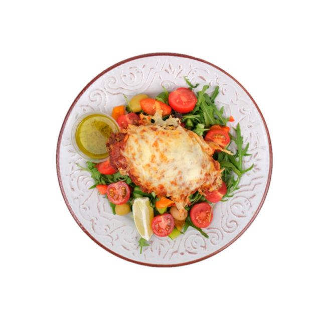 Chicken milanese cu parmesan, mozarella, sos de rosii si salata de rucola 350g
