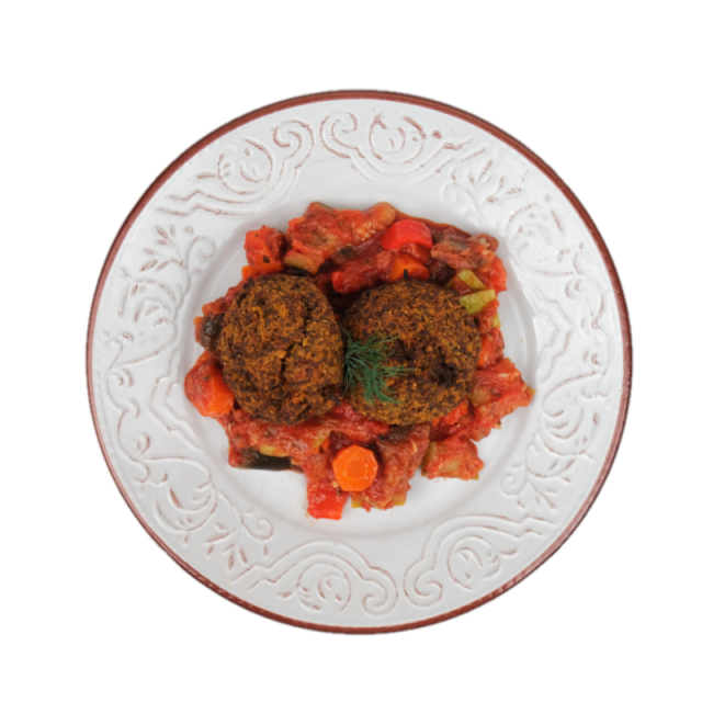 Chiftelute cu carne de vita cu ou si ghiveci de legume 300g/400g