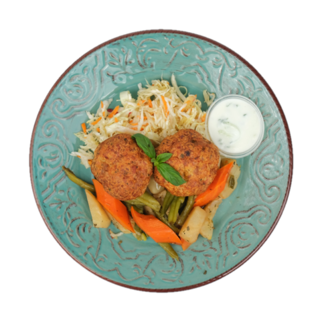 Chiftelute de pui, legume aromate la cuptor, salata de varza si sos tzatziki 350g