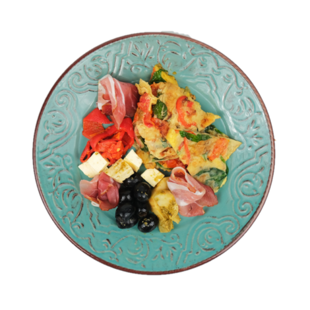 Fritata cu ardei, rosii cherry si baby spanac cu prosciutto, salata de anghinare, ardei kapia copt, masline, branza de capra si pesto rosso 350g