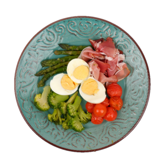 D. Ou fiert cu prosciutto, sparanghel, broccoli, rosii si sos hollandaise 350g