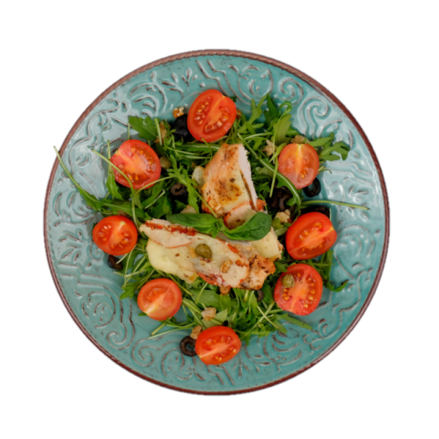 C. Piept de pui caprese cu rucola, masline, nuci, rosii si capere 350g