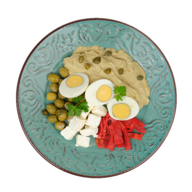 Salata de vinete cu branza feta, ardei kapia copt, ou fiert, rosii cherry, masline vezi si capere 350g