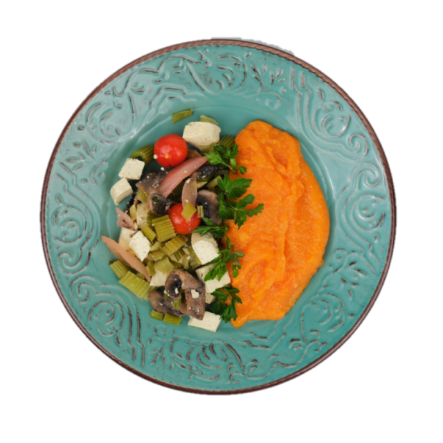 Tofu cu ciuperci si tarhon, si piure de morcovi cu rosii cherry, apio si ceapa la cuptor 250g/350g/500g