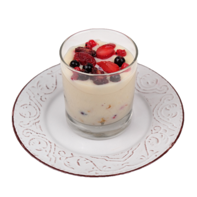 Budinca proteica din fructe de padure cu granola 150g/200g