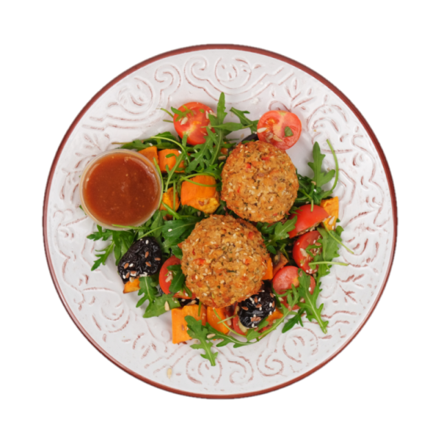 Chiftelute de soia cu salata de rucola cu cartofi dulci, branza telemea, grana, prune uscate, rosii cherry, seminte de dovleac si sos demiglace 350g