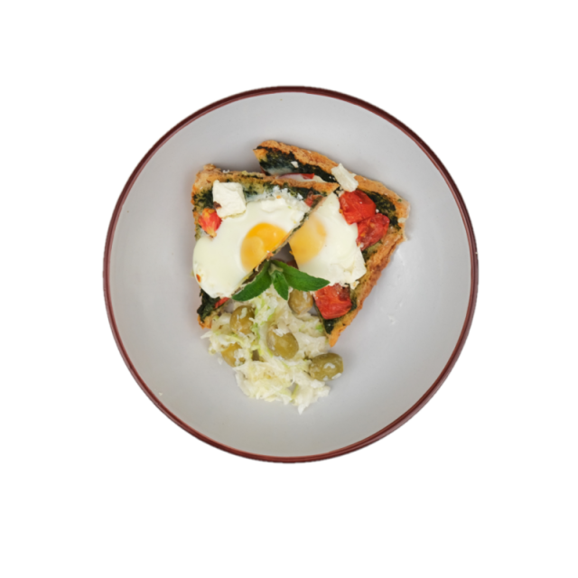 Tartina de paine la cuptor cu ou, spanac, rosii, branza feta si salata coleslaw cu mix de masline 200g/300g/400g